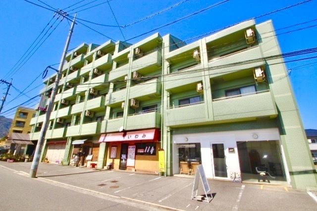 ☆中筋駅徒歩2分！スーパー、コンビニ、銀行がそろった単身物件☆