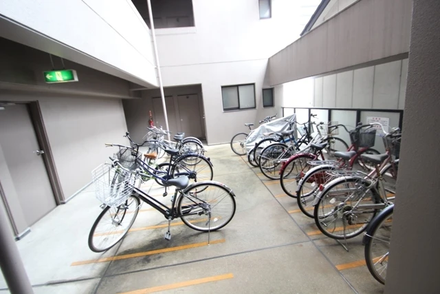 2階駐輪場