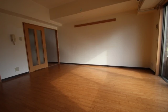 アンソレイユ舟入南