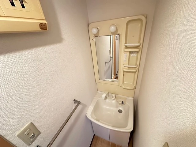 アンソレイユ舟入南