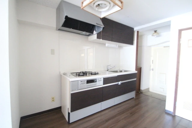 ブランドール ナルミ