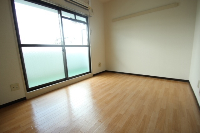 ウィンディア海老園