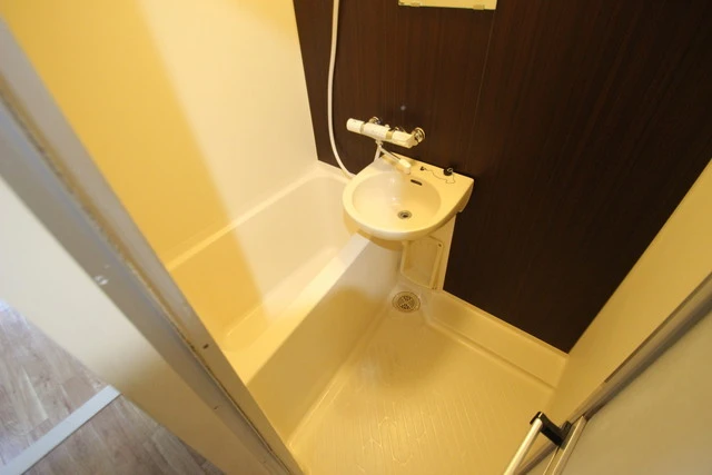 ウィンディア海老園