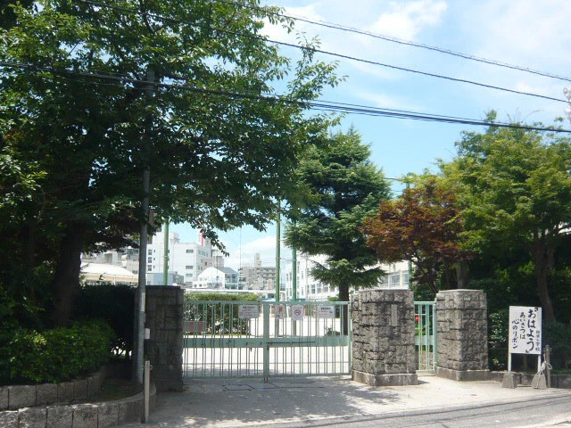 ベルクール比治山