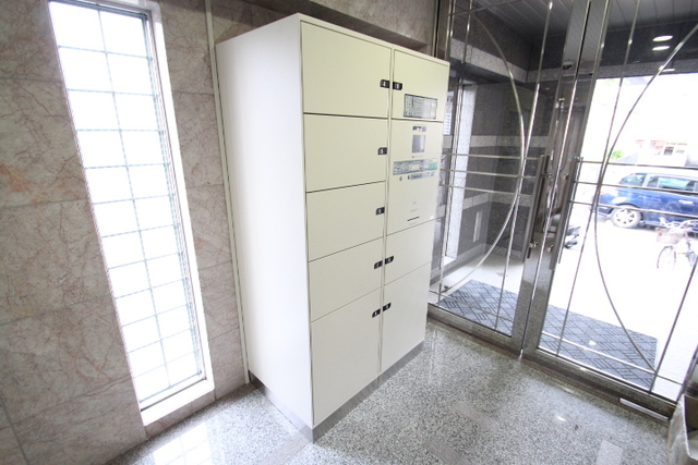 JR天神川徒歩圏内　イオンモール徒歩圏内　洋室10帖単身物件