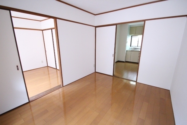 ヴィラブランシュ牛田