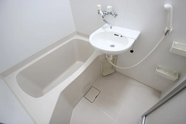 エイトプラザ横川