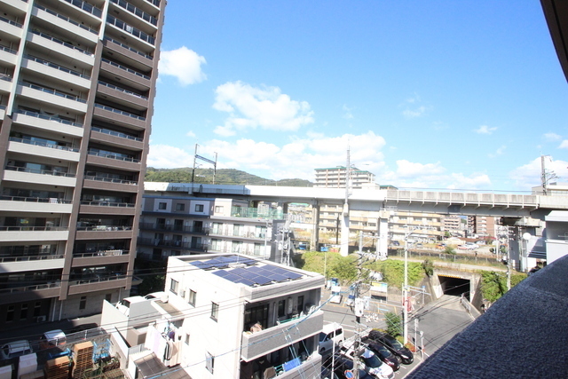 エイトプラザ横川