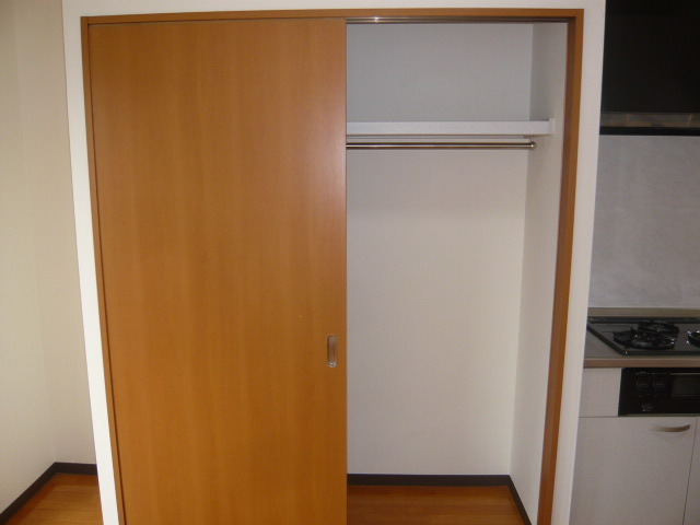 XーSELLヒラモト平和大通り