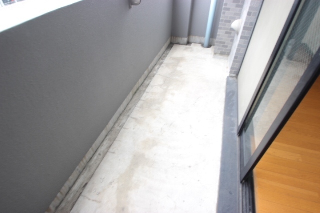 XーSELLヒラモト平和大通り