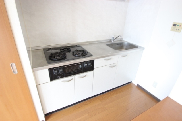 XーSELLヒラモト平和大通り