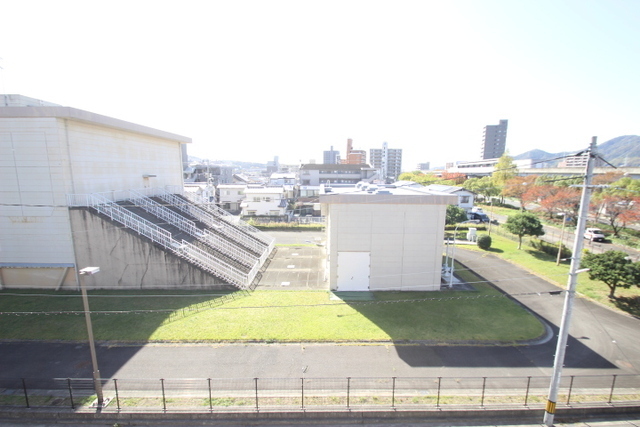 エスペランサ西原