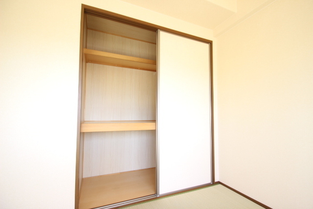 エスペランサ西原