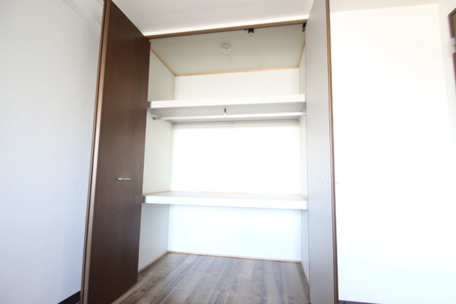 エスペランサ西原