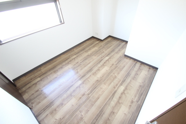 エスペランサ西原