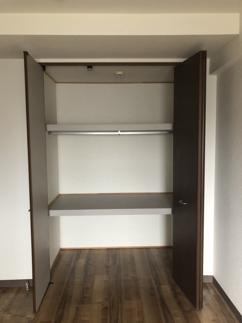 エスペランサ西原