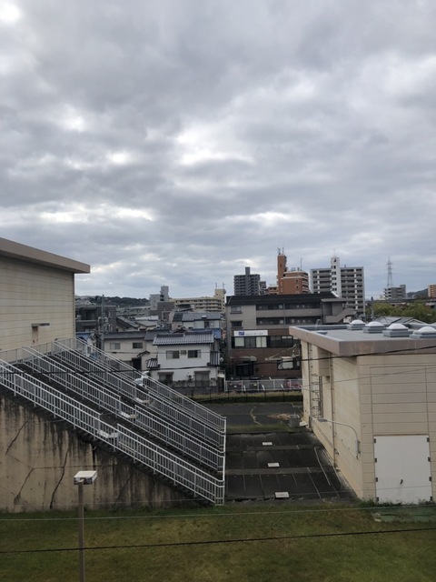 エスペランサ西原