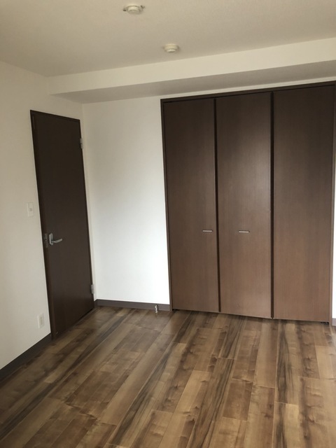 エスペランサ西原