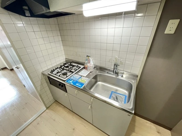 エスポワールムラタ