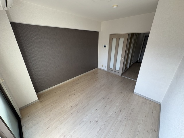 エスポワールムラタ