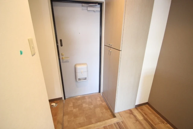 エスポワールムラタ