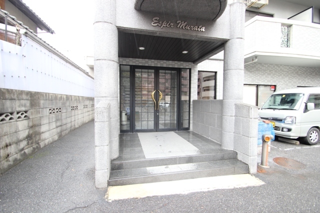 エスポワールムラタ