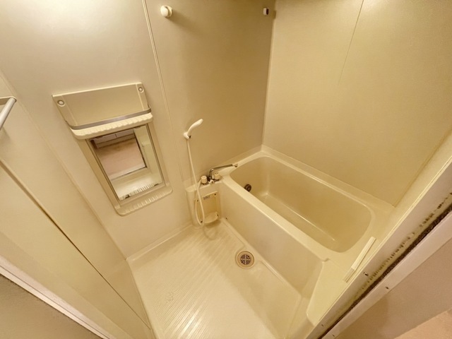 エラーヴル楽々園