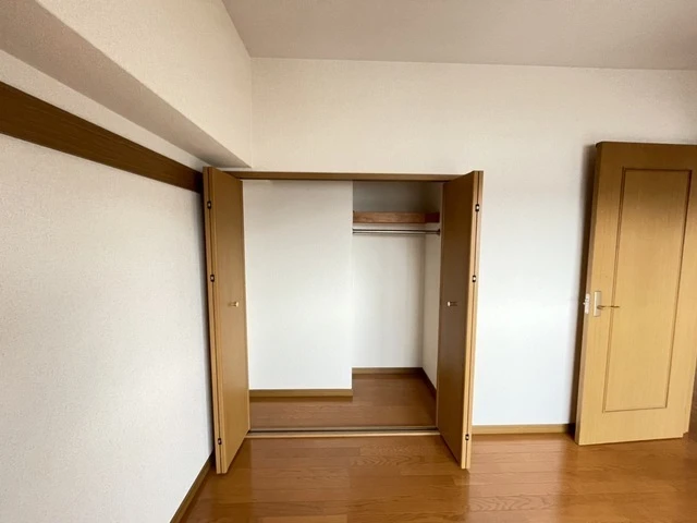 エラーヴル楽々園