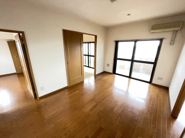 エラーヴル楽々園