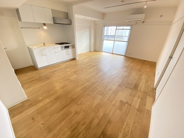 カルチェ・ヴェールE棟