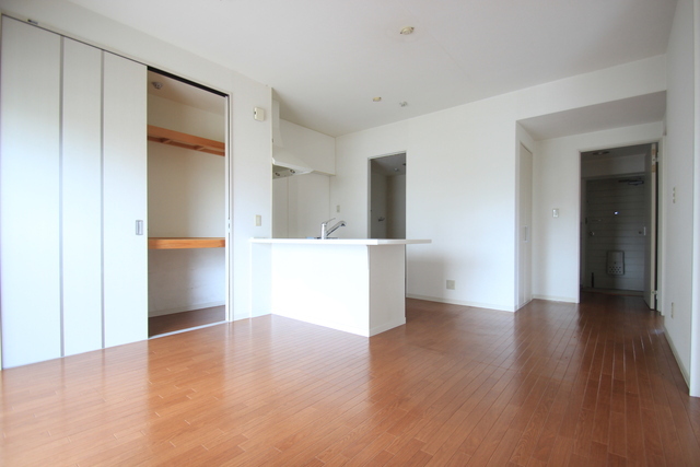 カルチェ・ヴェールE棟