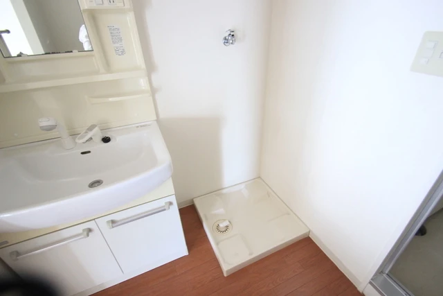 カルチェ・ヴェールE棟