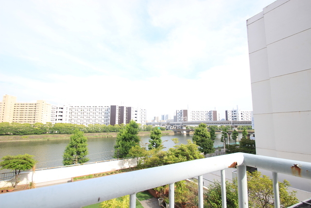 カルチェ・ヴェールE棟