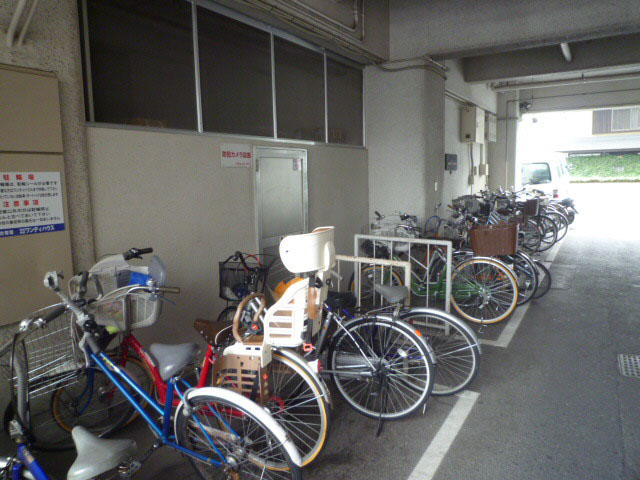 カルチェ・ヴェールE棟