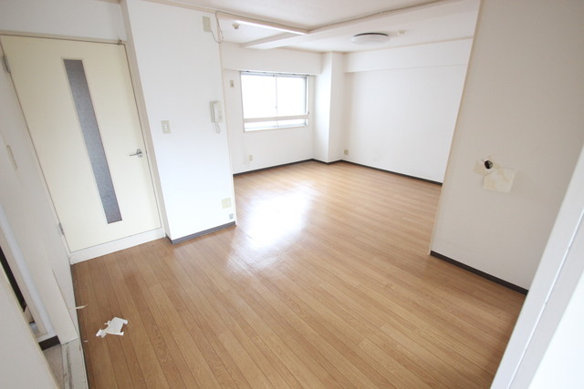 カルチェ・ヴェールS棟