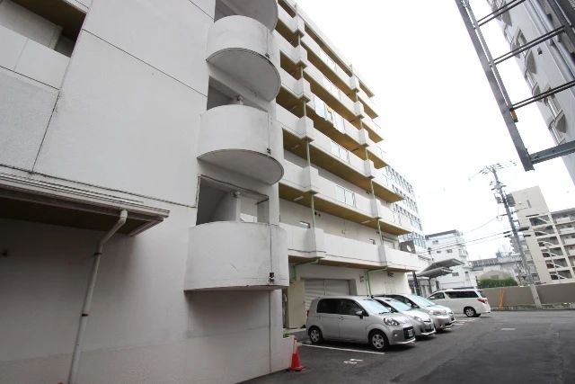 カルチェ・ヴェールS棟