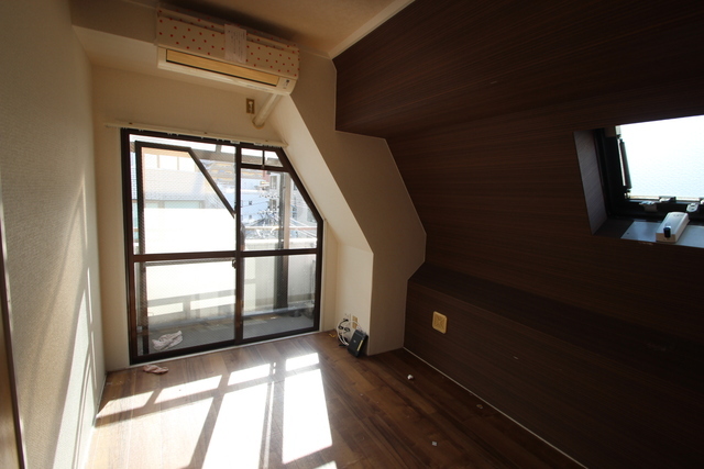 キャッツアイ本川