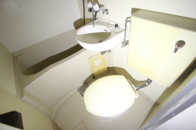 クレスト住吉A棟