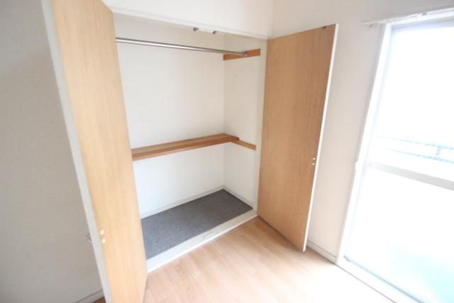 クレスト住吉A棟