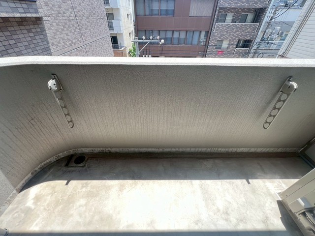 クレセント・ヒルズ