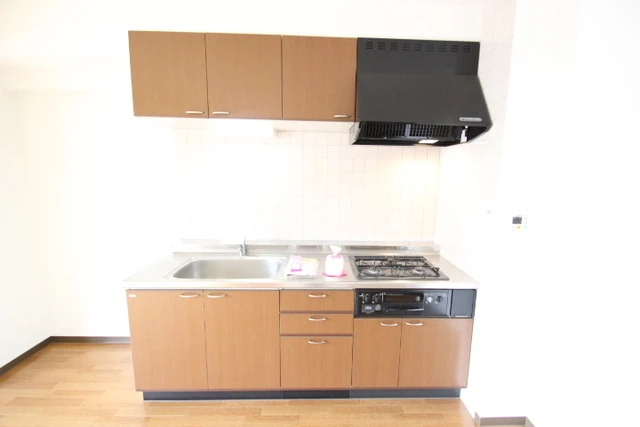 グラビスコート福本