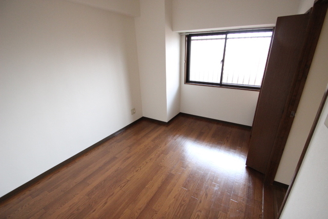 グラビスコート福本