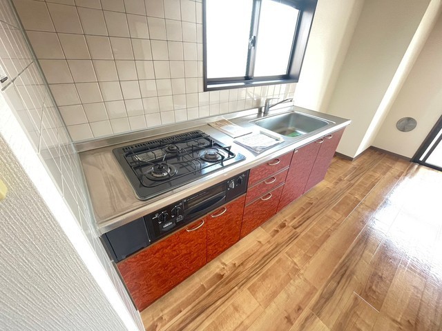 グラビスコート福本