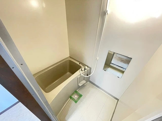 グラビスコート福本