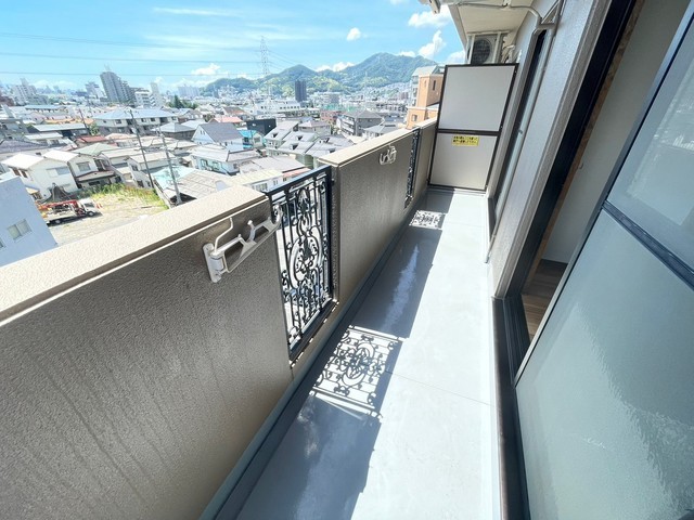 グラビスコート福本