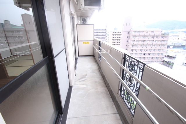 グラビスコート福本