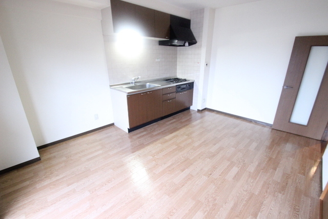 グラビスコート福本