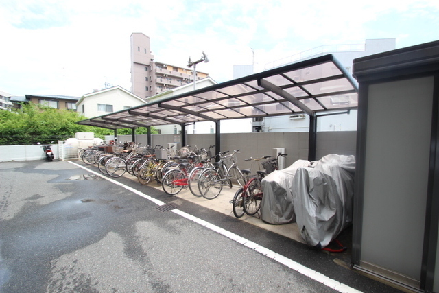 グラビスコート福本