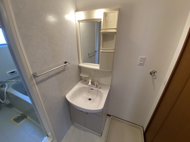 グランシェル C棟