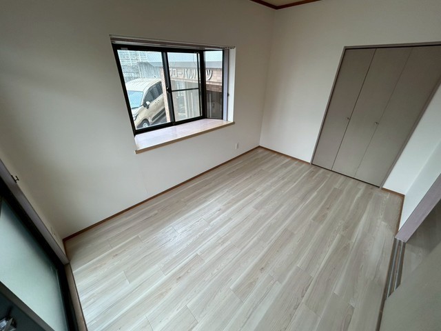 グローバルハイツ